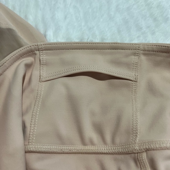 Athleta Ballerina Pink Eclipse Tight in size XS - Picture 7 of 10